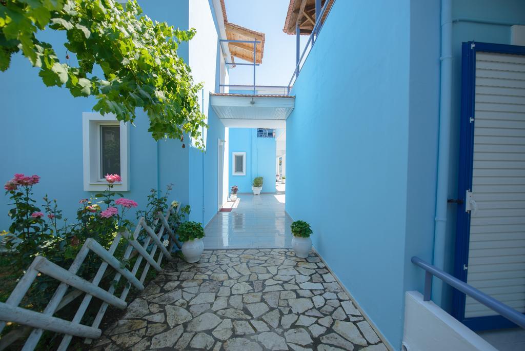 Dimitra Apartment Hotel Skafidia Bagian luar foto