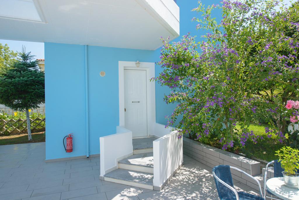 Dimitra Apartment Hotel Skafidia Bagian luar foto